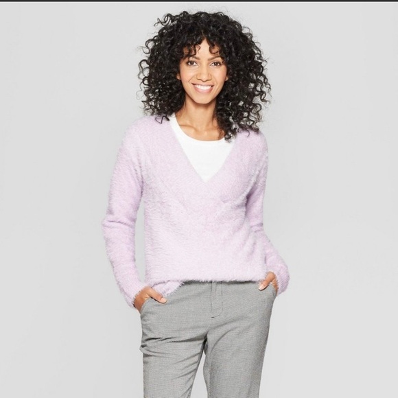 NWT A New Day Lavender eyelash fluffy v neck pullover sweater size medium - Picture 1 of 11